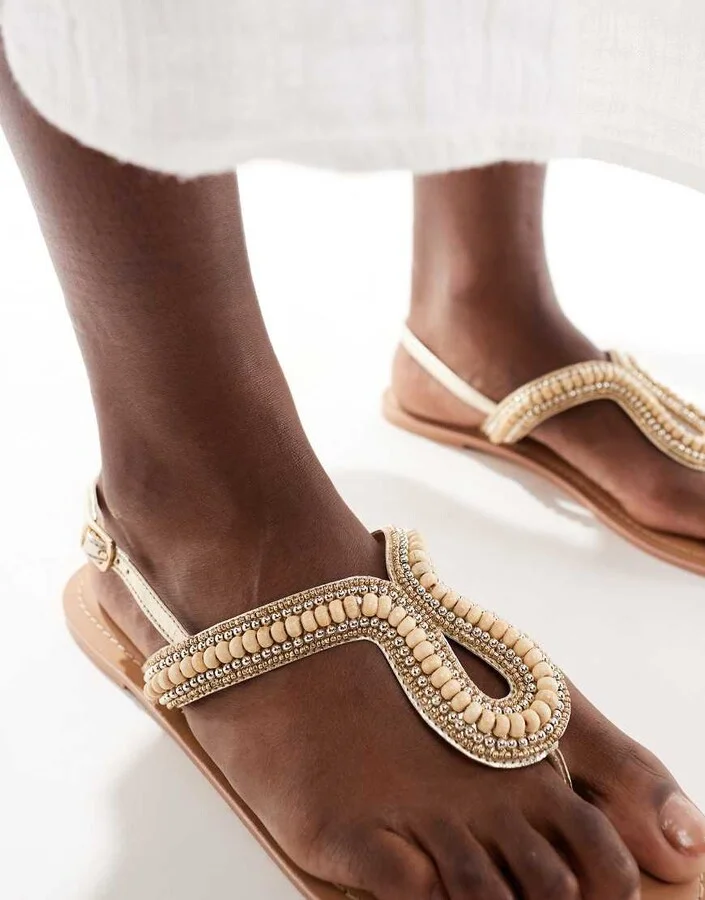 Accessorize loop beaded sandals in gold - Image 2