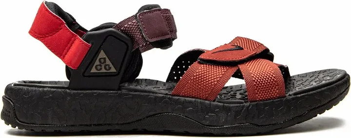 ACG Air Deschutz "Redstone" sandals