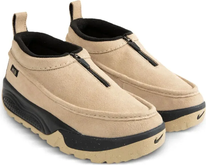 ACG Izy shoes - Image 2