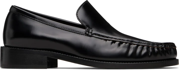900 BLACK