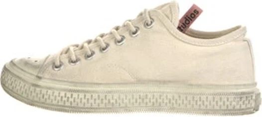 Neutrals
