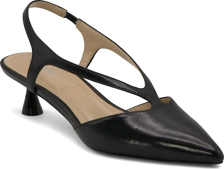 Addi Pointed Toe Kitten Heel Pump