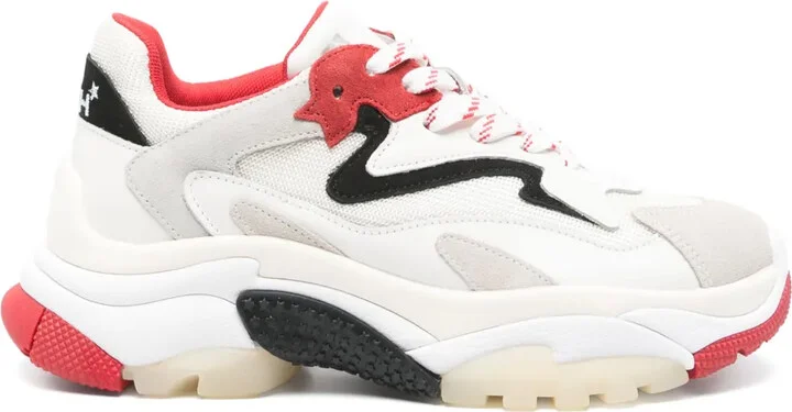 Addict sneakers