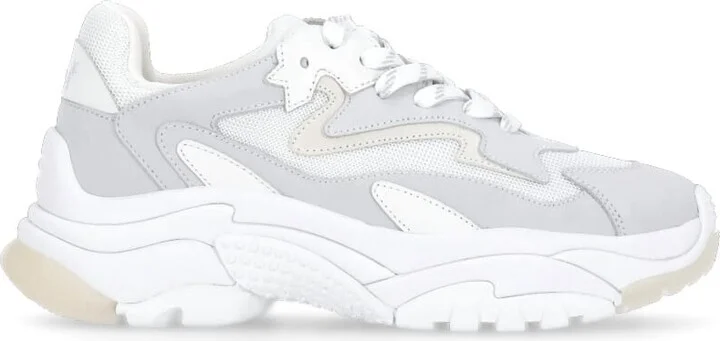 Addict Sneakers
