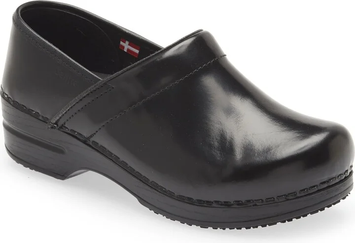 Black 002