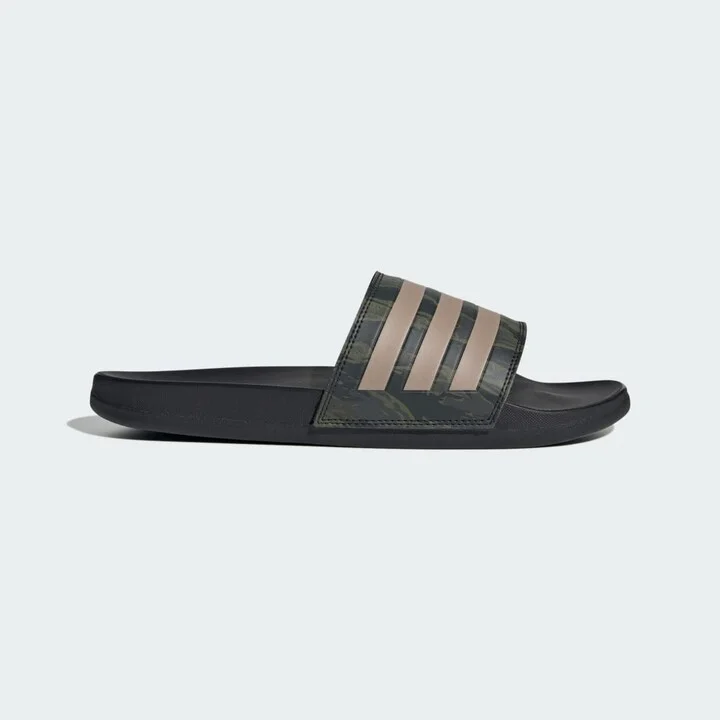 Carbon / Blanch Cargo / Carbon