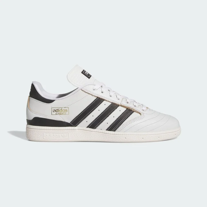Crystal White / Core Black / Off White