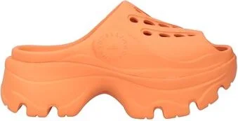 Salmon pink