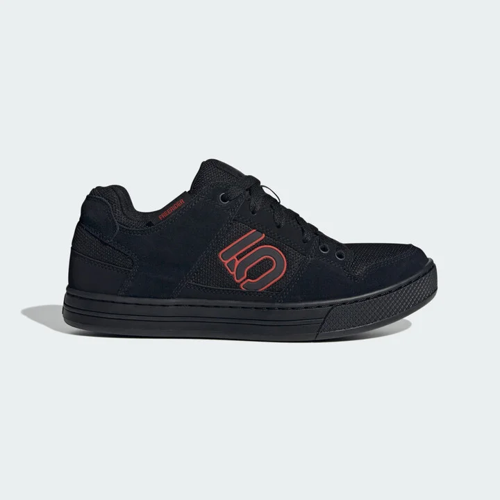 Core Black / Red / Grey Five