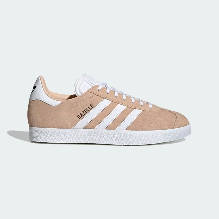 Halo Blush / Cloud White / Core Black
