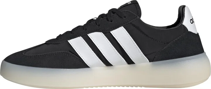 Black/White/White