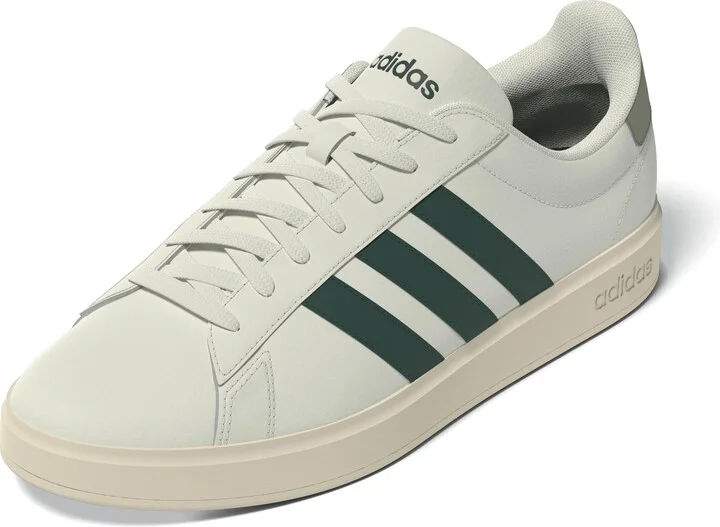 adidas Men's Grand Court 2.0 Sneaker