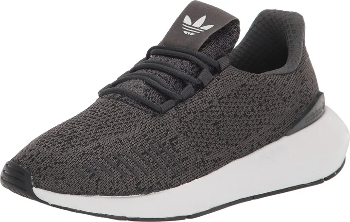 Grey/Black/Grey (Deconstructed)