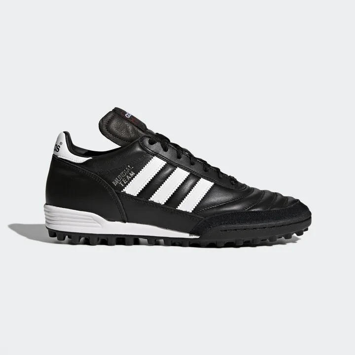 Black / Cloud White / Red