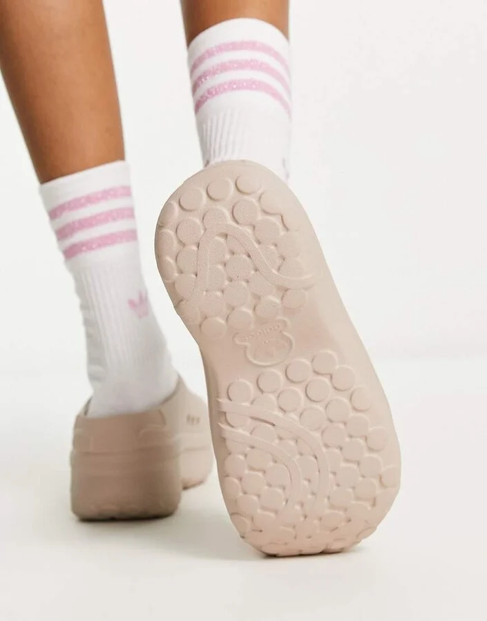 adidas Originals AdiFom Stan Smith clogs in beige - Image 3