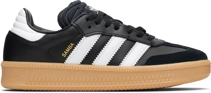 BLACK/WHITE/GUM