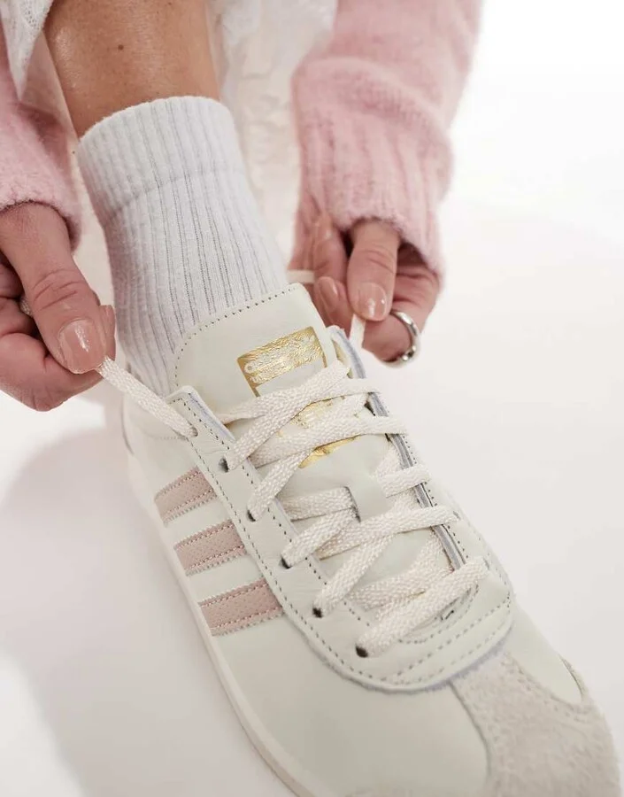 adidas Originals Country OG sneakers in ivory and taupe - Image 4