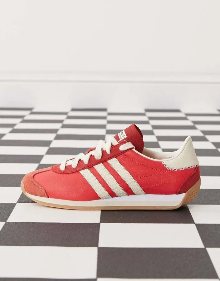 adidas Originals Country OG sneakers in red - Image 2