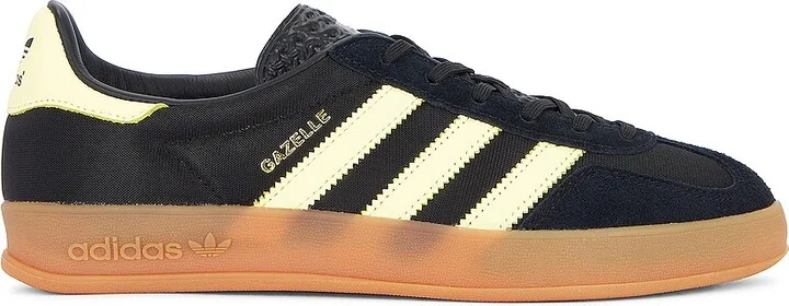 adidas Originals Gazelle Indoor in Black