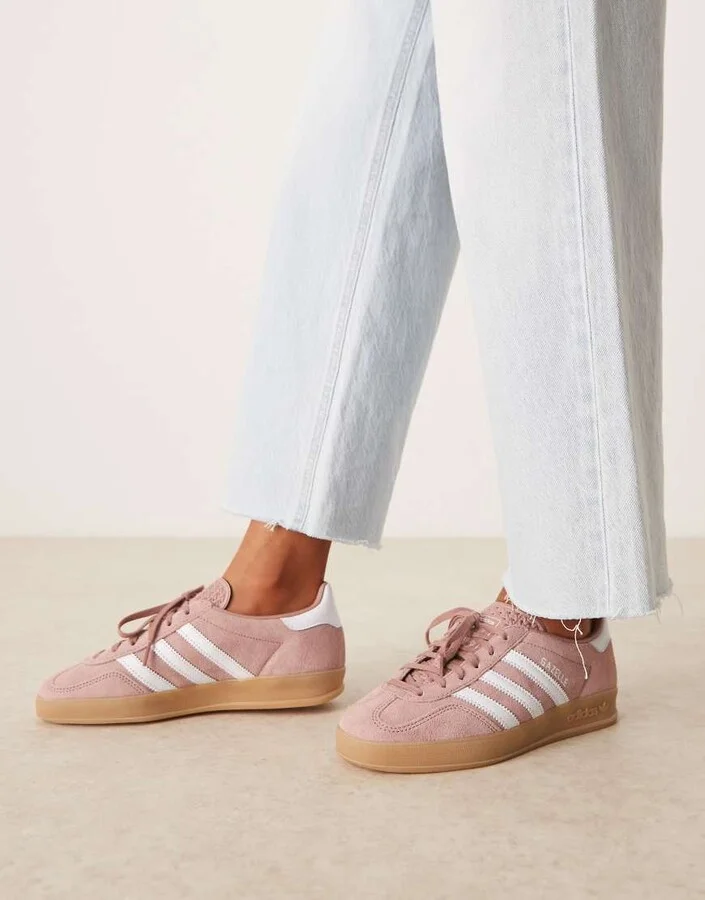 adidas Originals Gazelle Indoor sneakers in dark pink - Image 4