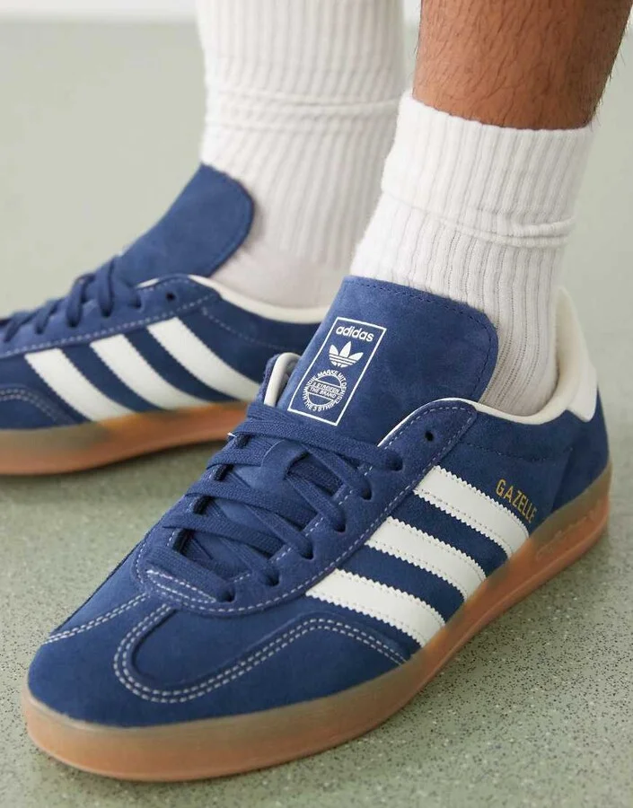 adidas Originals Gazelle Indoor sneakers in navy and white - Image 4