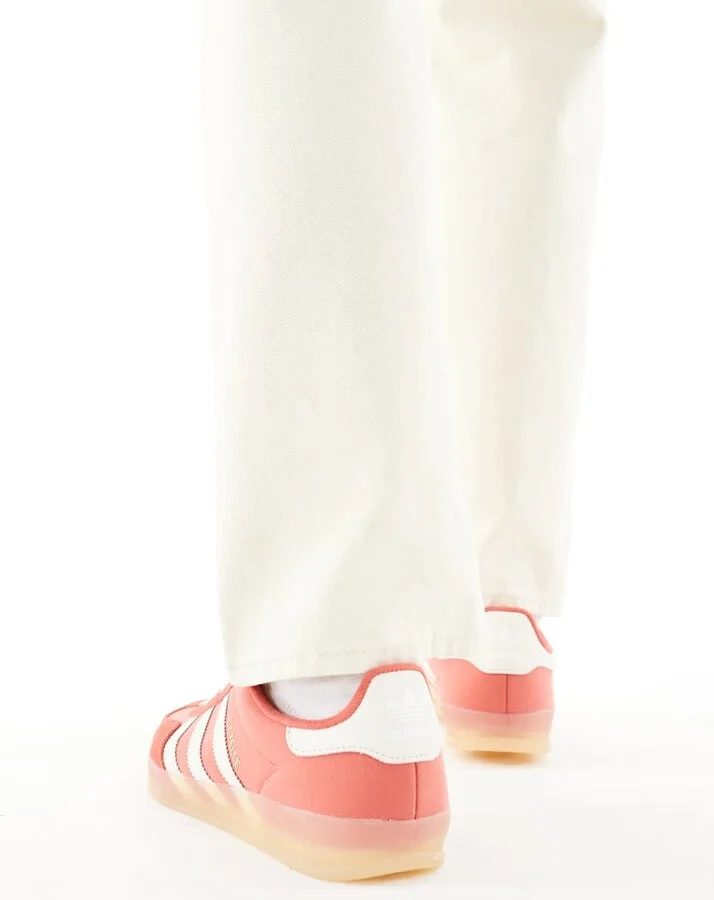 adidas Originals Gazelle Indoor sneakers in red and gray - Image 4