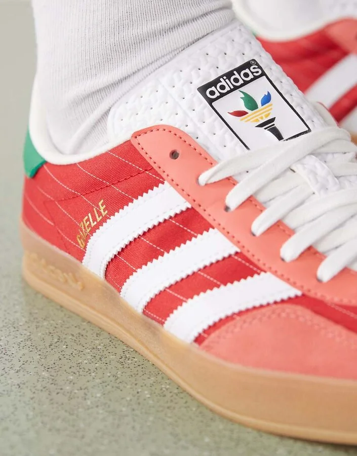 adidas Originals Gazelle Indoor sneakers in red with green heel tabs - Image 4