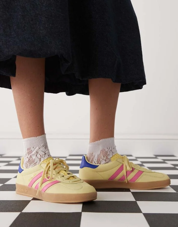 adidas Originals Gazelle Indoor sneakers in yellow and pink - Image 4