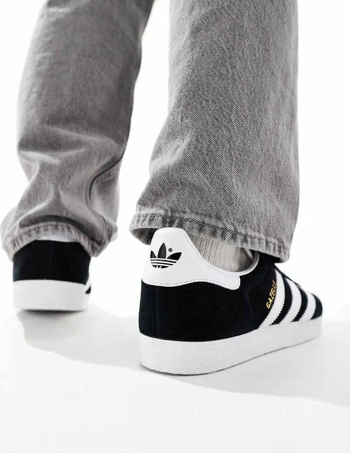 adidas Originals Gazelle sneakers in black - Image 2