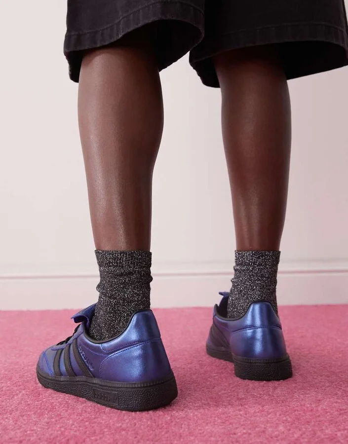 adidas Originals Hanball Spezial sneakers in metallic blue - Image 4