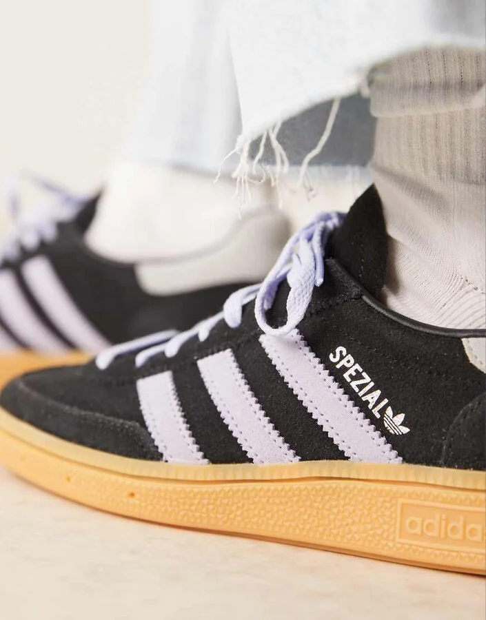 adidas Originals Handball Spezial sneakers in black and blue - Image 3