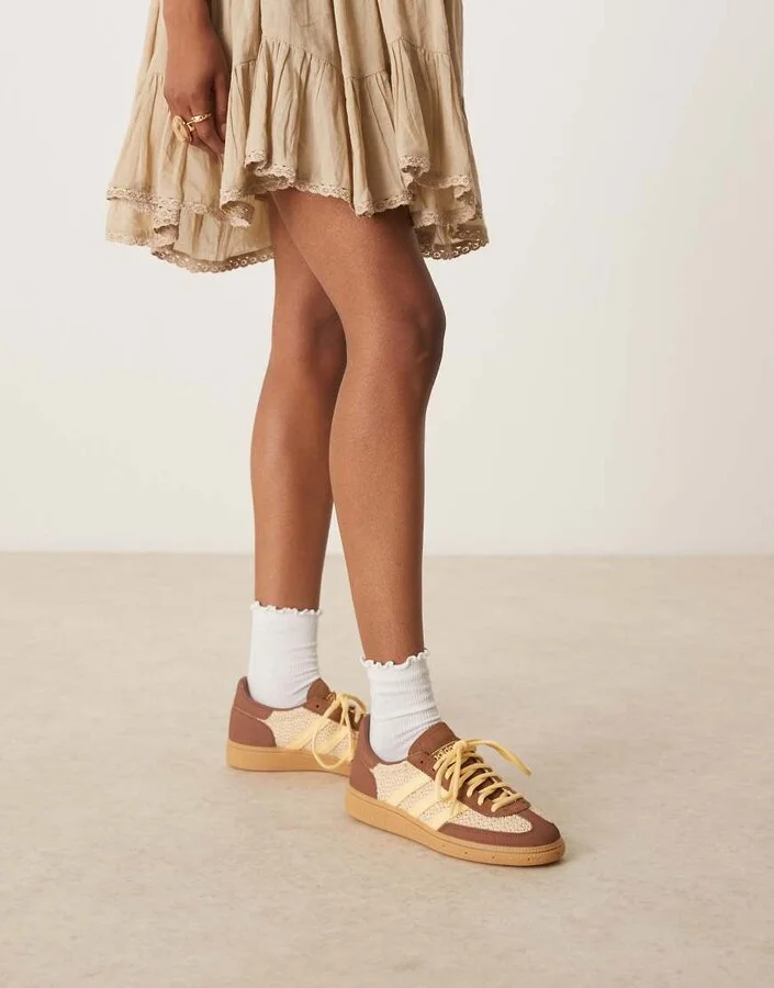 adidas Originals Handball Spezial sneakers in brown and orange - Image 3