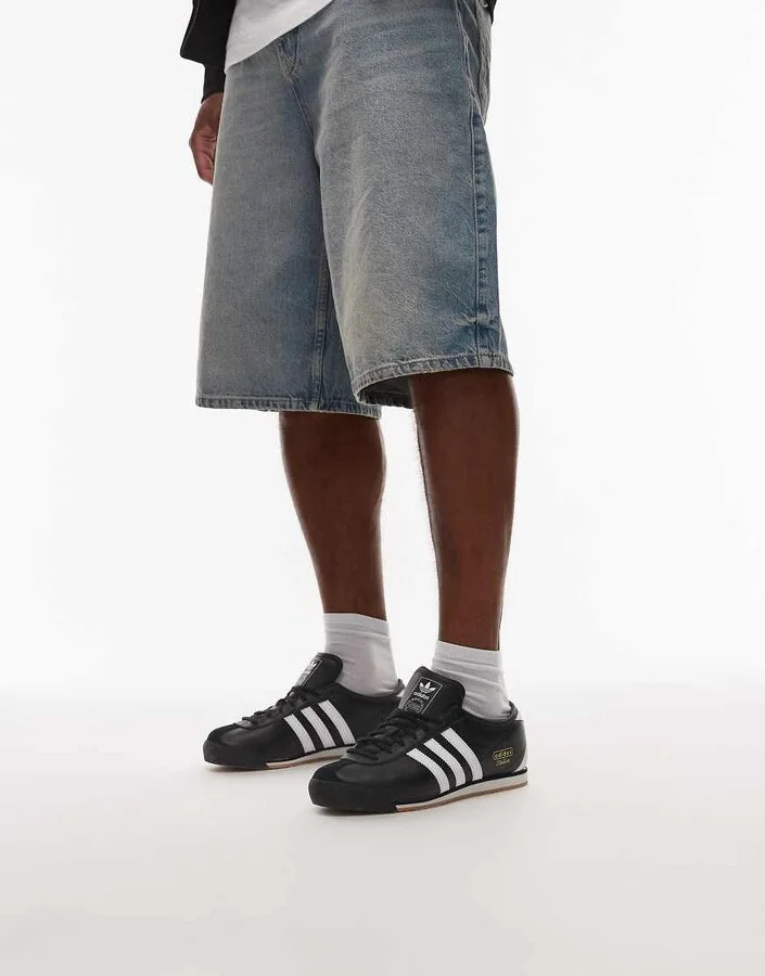 adidas Originals Italia 70s sneakers in black and white - Image 3