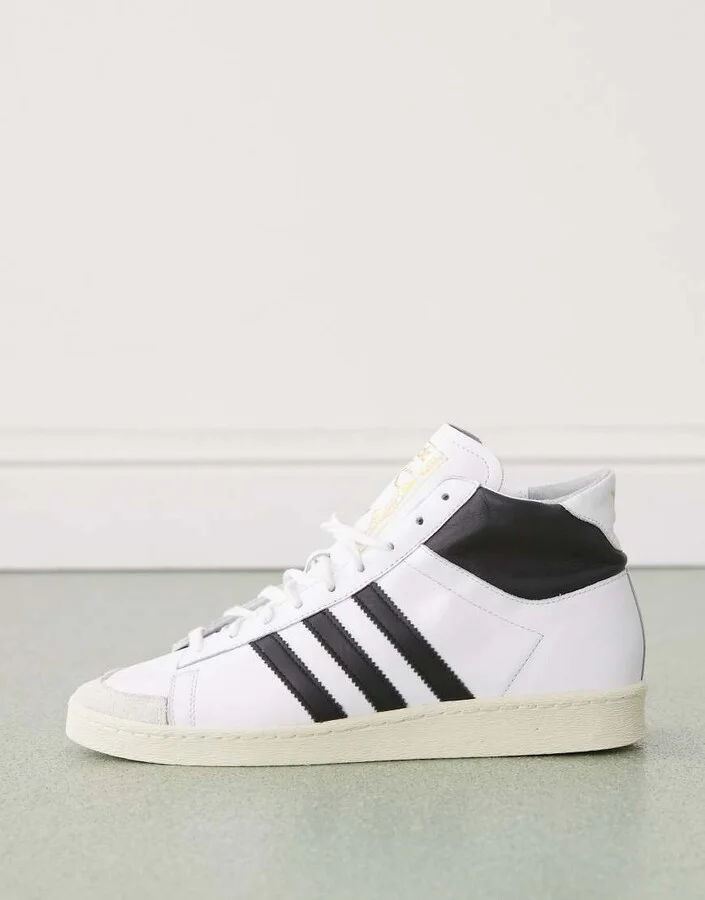 adidas Originals Jabbar high top sneakers in white and black - Image 2