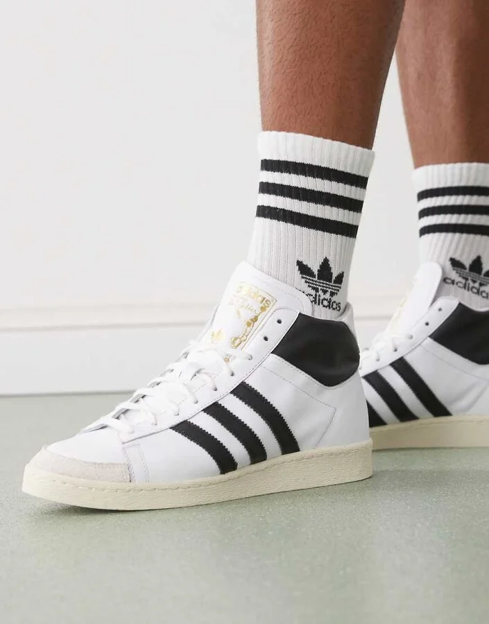 adidas Originals Jabbar high top sneakers in white and black - Image 4