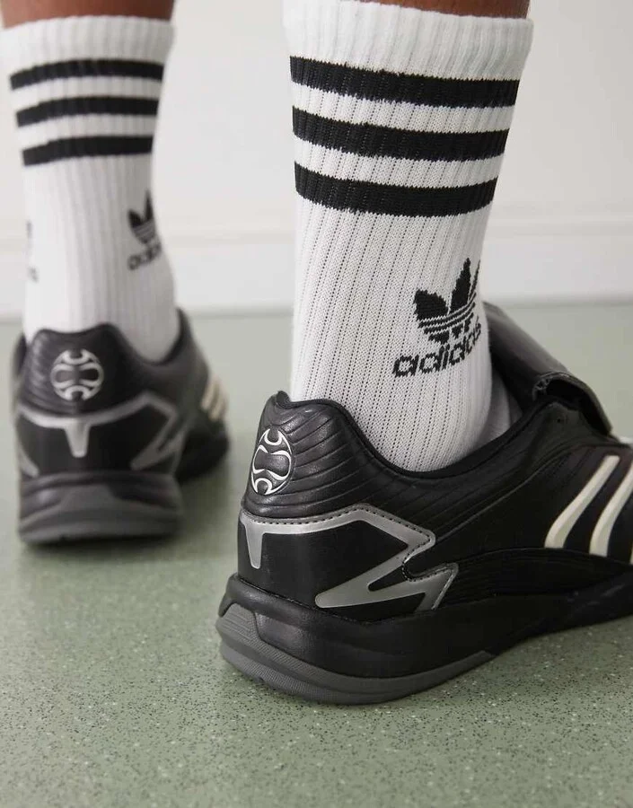 adidas Originals Predator Sala sneakers in black and silver - Image 4