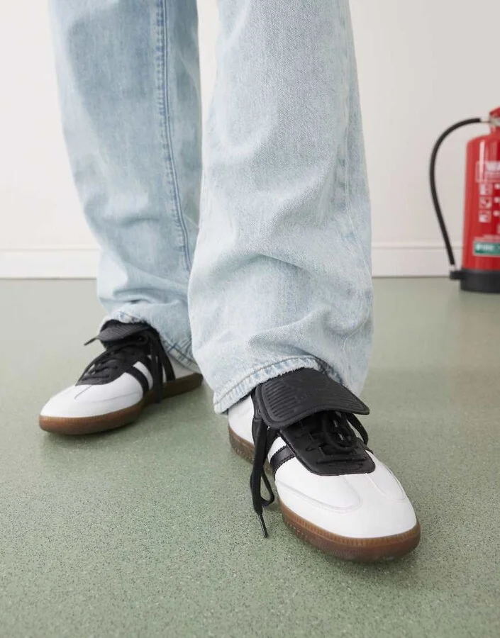 adidas Originals Samba LT sneakers in white and black - Image 3