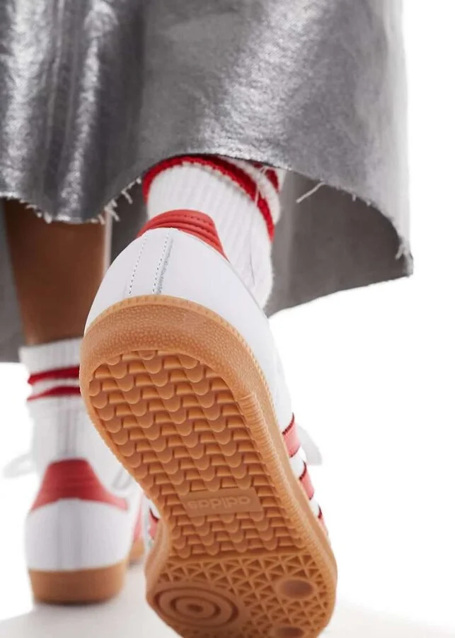 adidas Originals Samba OG sneaker with red detail in white - Image 3