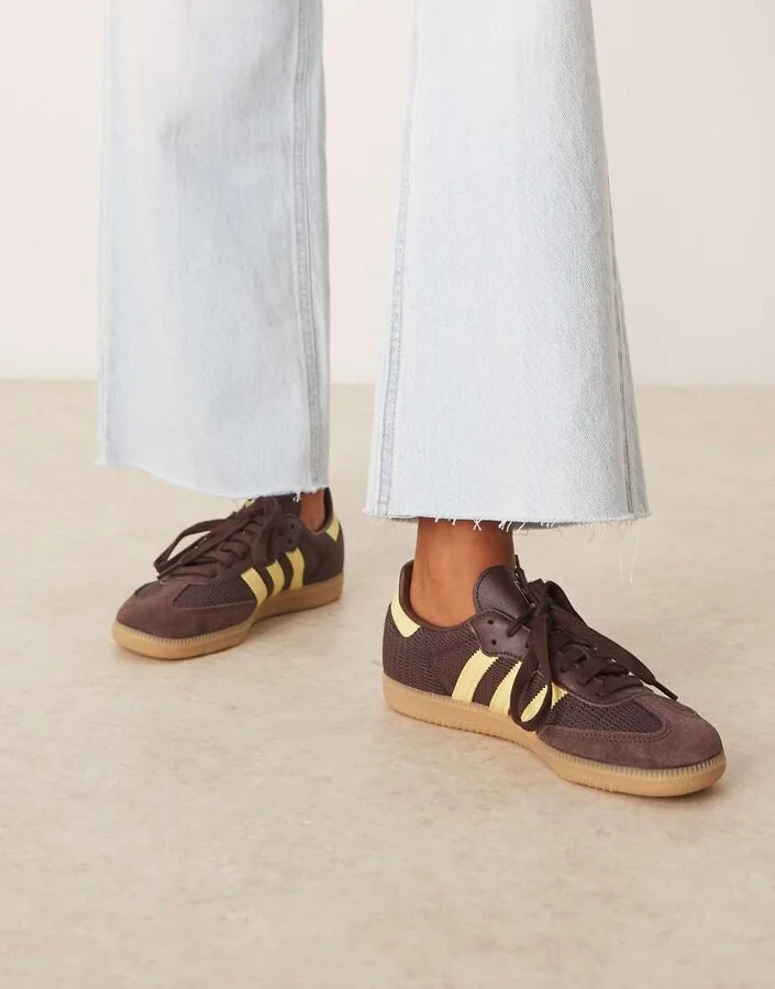 adidas Originals samba sneakers in burgundy and yellow - Image 4