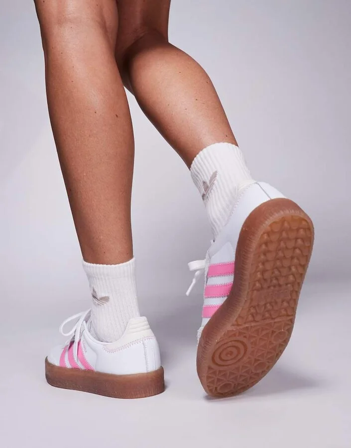 adidas Originals Sambae sneakers in white and pink - Image 2