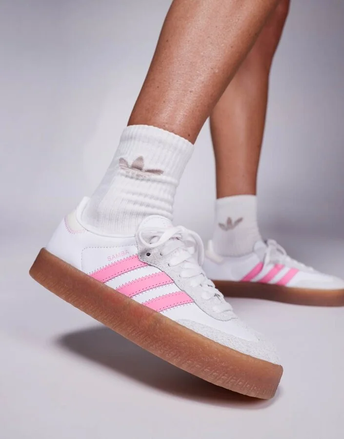 adidas Originals Sambae sneakers in white and pink - Image 3