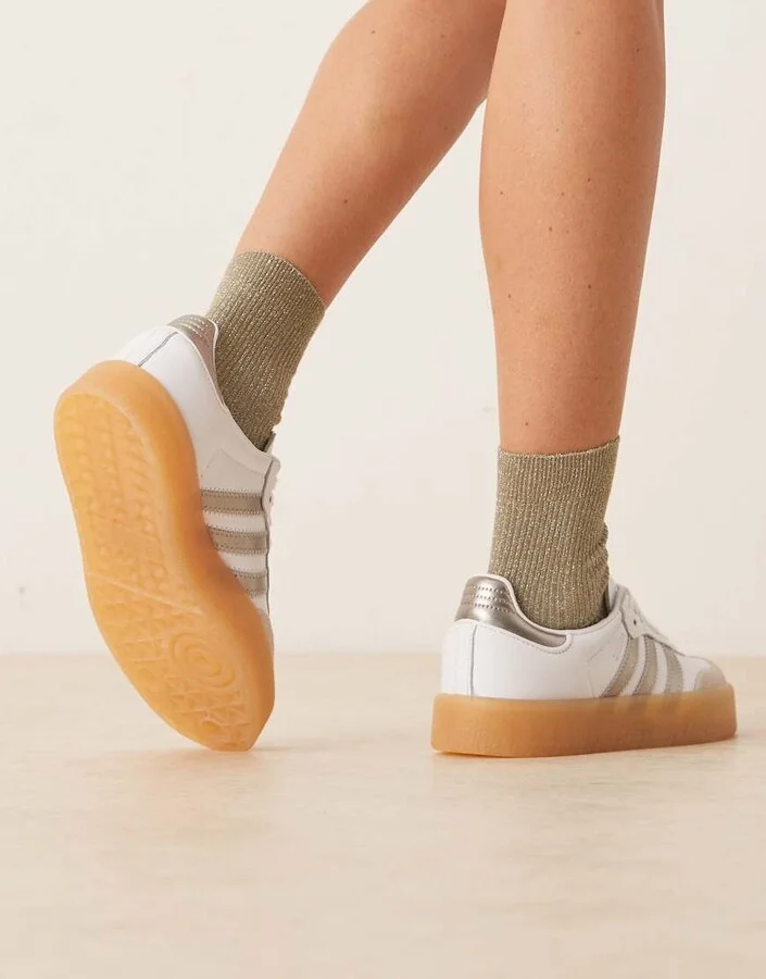 adidas Originals Sambae sneakers in white and silver - Image 3