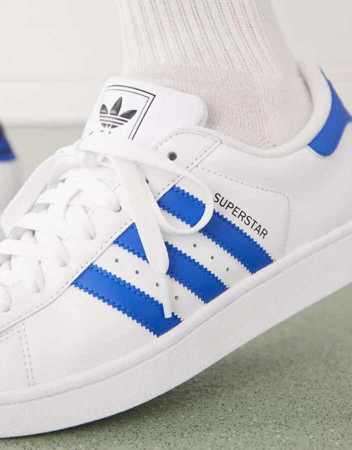 adidas Originals Superstar II sneakers in white and blue - Image 3