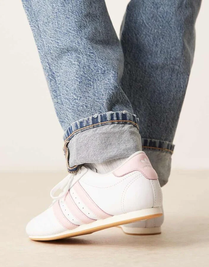 adidas Originals Taekwondo lace sneakers in white and pink - Image 2