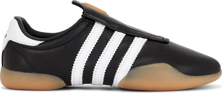 adidas Originals Taekwondo Mei Sneaker in Black