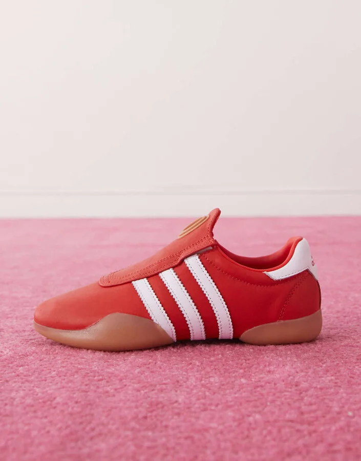 adidas Originals Taekwondo Mei sneakers in brown - Image 2