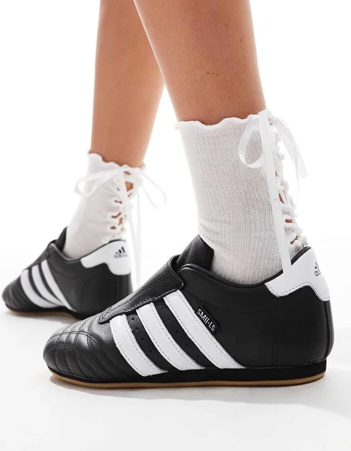 adidas Originals Taekwondo sneakers in black and white - Image 4