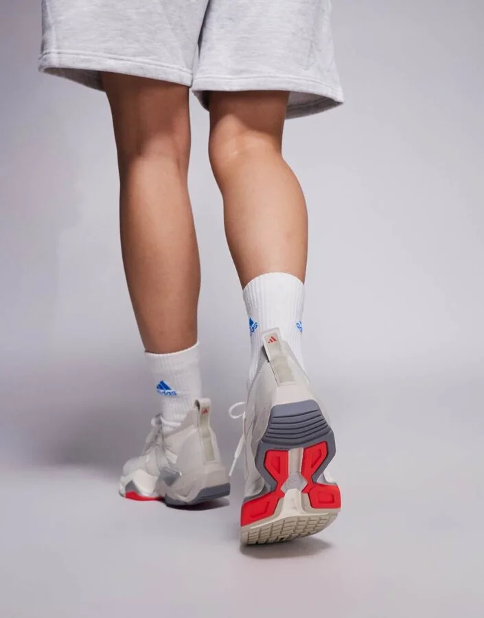 adidas Performance Rapidmove ADV 2 sneakers in white and gray - Image 4