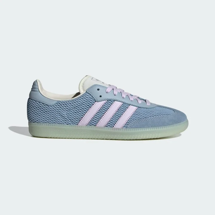 Tactile Blue / Ice Lavender / Off White