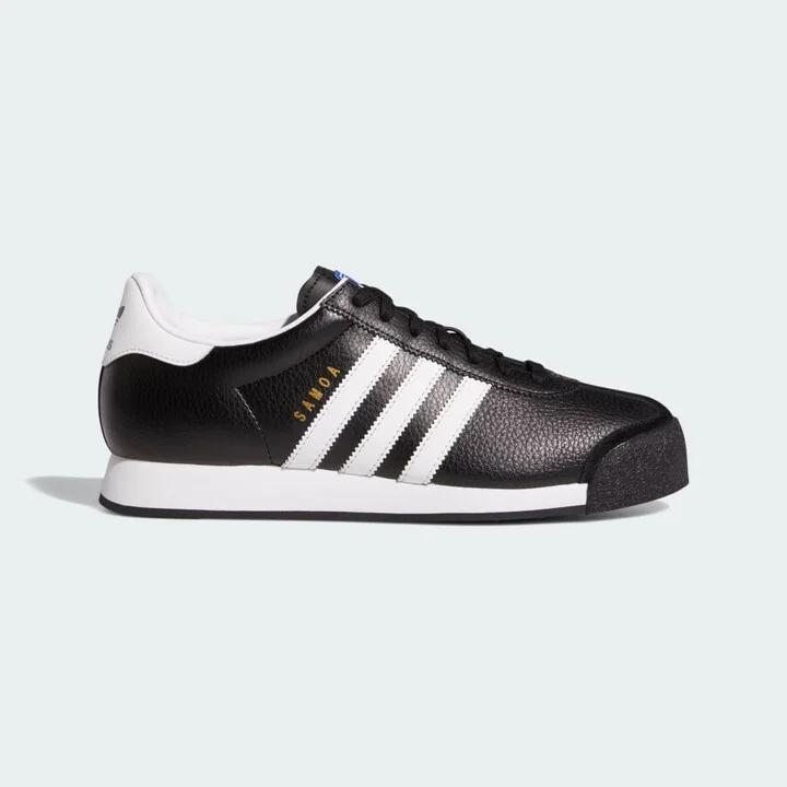 Core Black / Cloud White / Gold Metallic